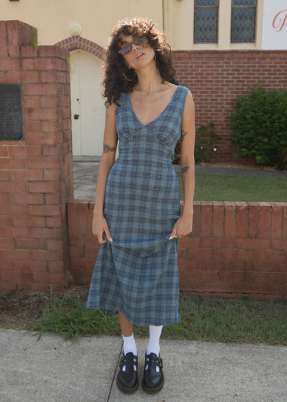 AFENDS TULLY SEERSUCKER MAXI DRESS - POSITION NAVY CHECK