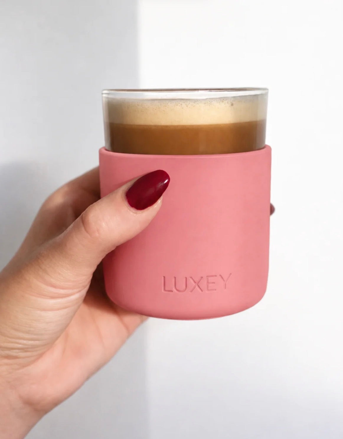 LUXEY - MINILUX REUSEABLE GLASS COFFEE CUP 6 OZ | RASPBERRY