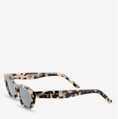 STATUS ANXIETY | SIDELINES SUNGLASSES - WHITE TORT
