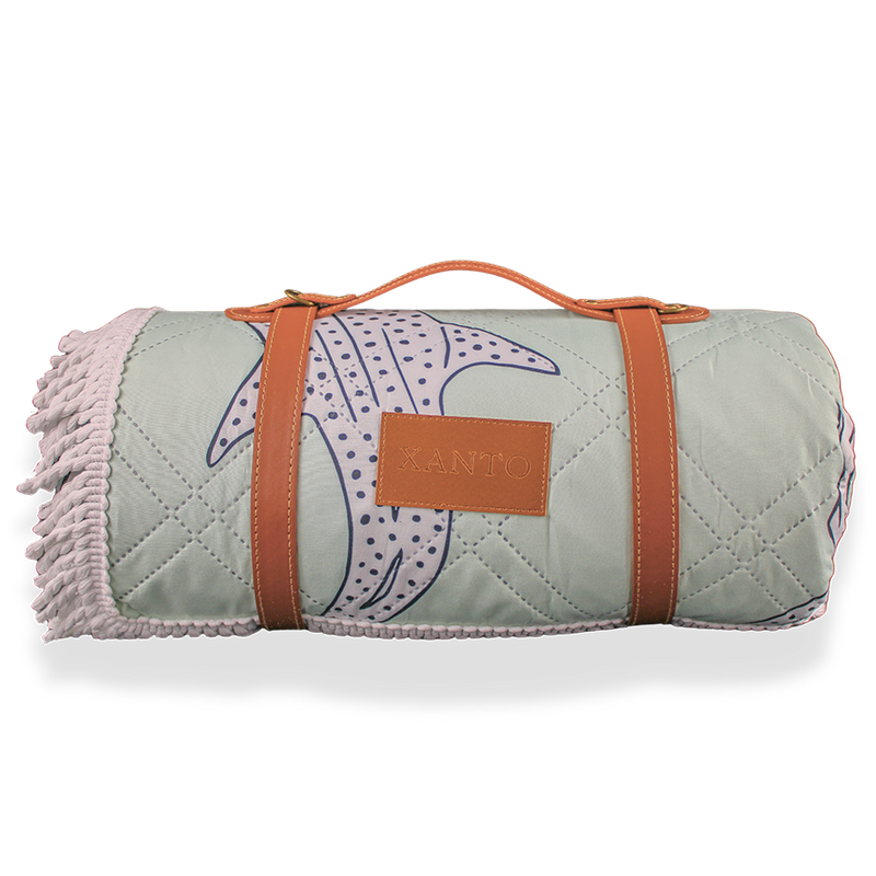 XANTO — SAND FREE BEACH & PICNIC RUG | SHARKS