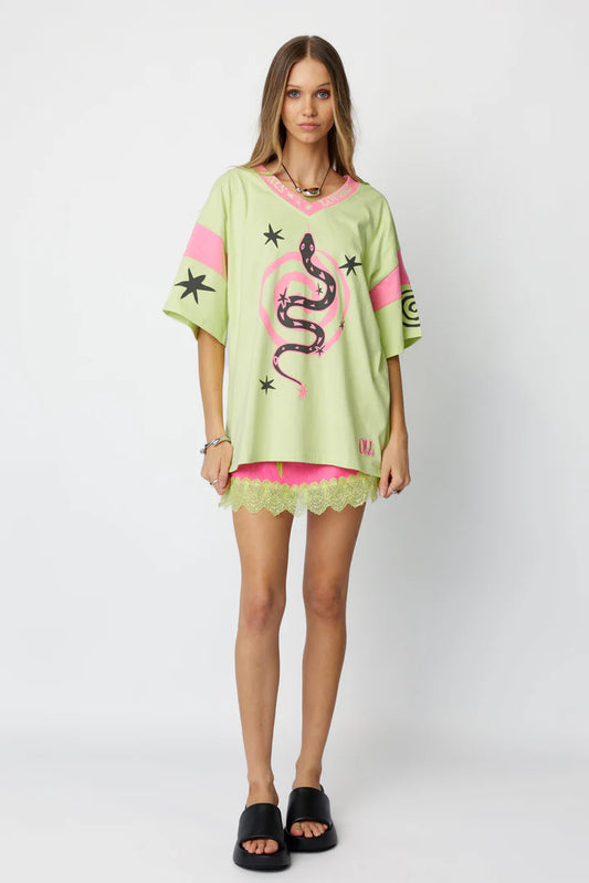 ONLY LOVERS SERPENT TEE LIME